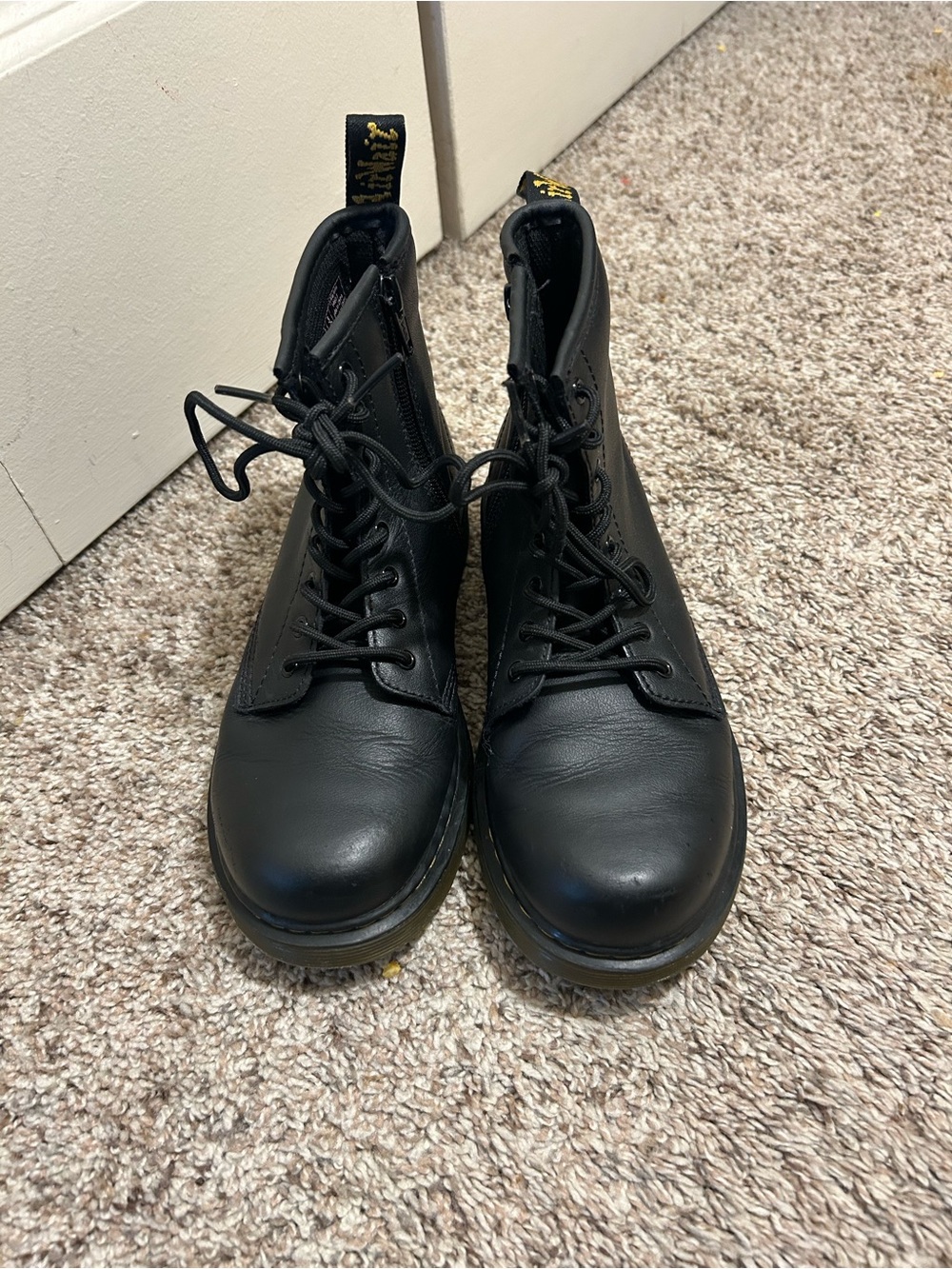 Dr. Martens Junior 1460 Softy T black leather combat boots size 34. (Us3) - Picture 10 of 15